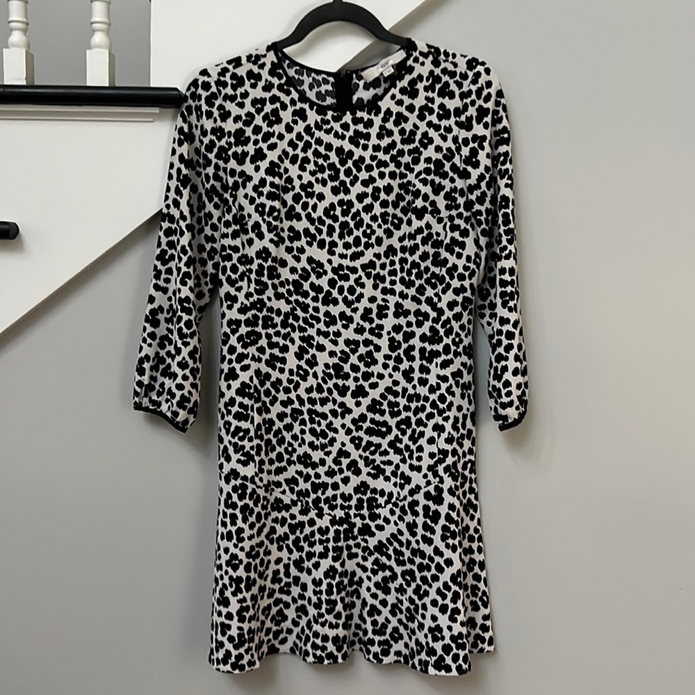 LOFT size 2 animal print dress